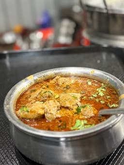 Chicken Handi (Half) - Hyderabadi