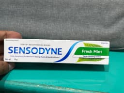 Sensodyne Fresh Mint Toothpaste (Daily) - 75 g
