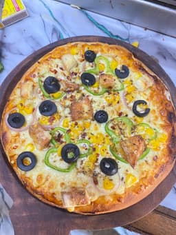 R.S. Special Pizza