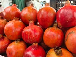 Anaar (Pomegranate) - 1 Kg