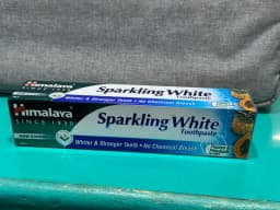Himalaya Sparkling White Toothpaste – Gum Expert - 80 g